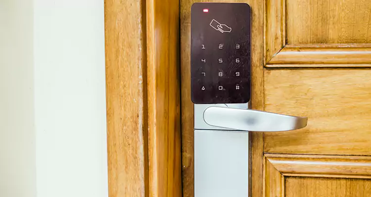 Keyless Hotel Door Locks Repair in Orlando, FL