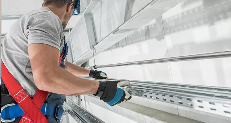 Glass Balcony Railing Replacement in Orlando, FL